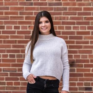 Meet your Posher, Elizabeth